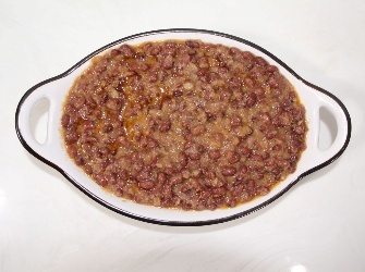 Haricot seasoned beans in a serving dish