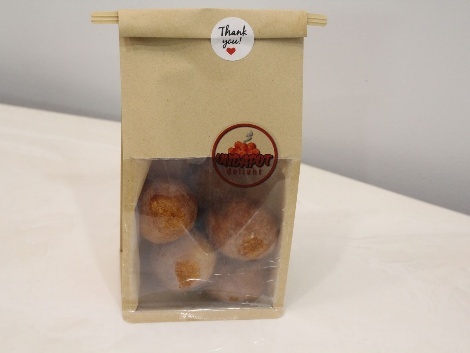 UndaPot Beignet gift bag, front view